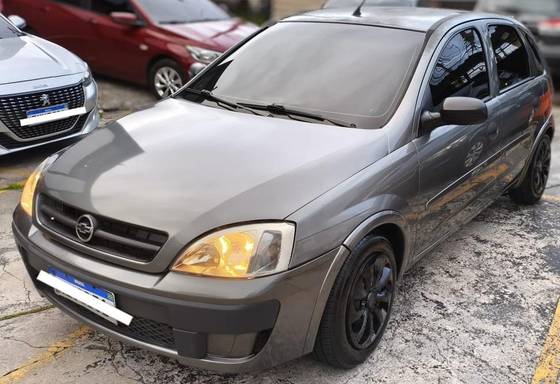 CHEVROLET CORSA 1.4 MPFI MAXX 8V FLEX 4P MANUAL CHEVROLET CORSA 1.4 MPFI MAXX 8V FLEX 4P MANUAL